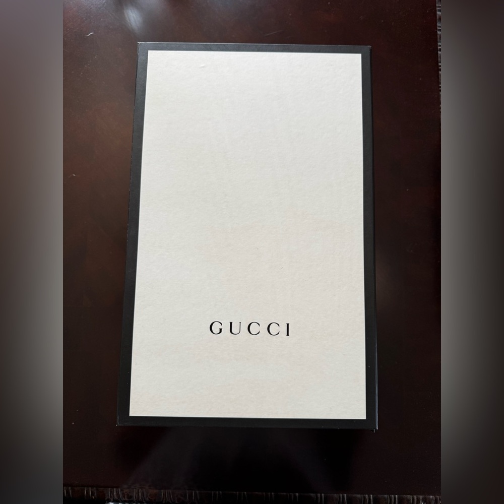 EMPTY Magnetic Gucci Black and White Gift Box